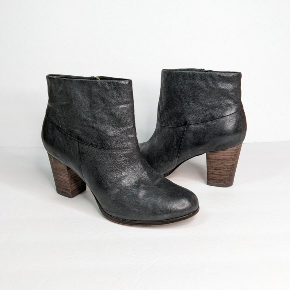 Cole Haan x Nike Air Cassidy Boots 7.5 Black Leather Zipper Heels Booties